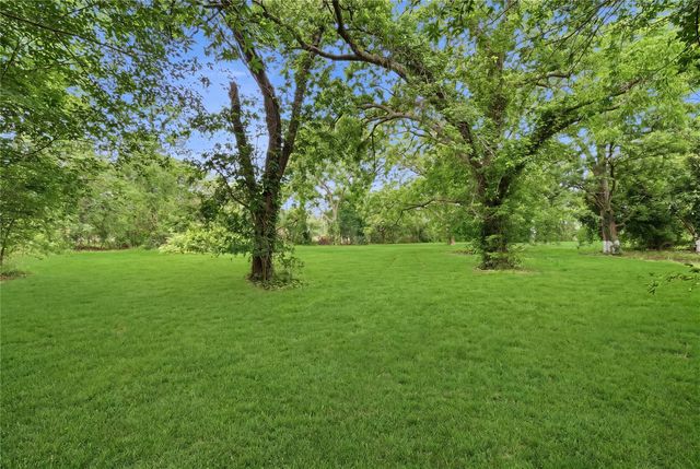 101 Outlar Road, Wharton, TX 77488