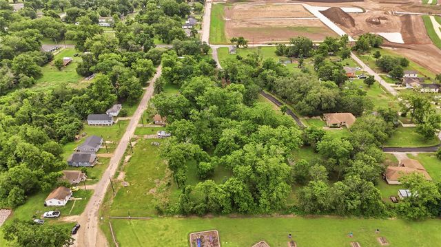 101 Outlar Road, Wharton, TX 77488