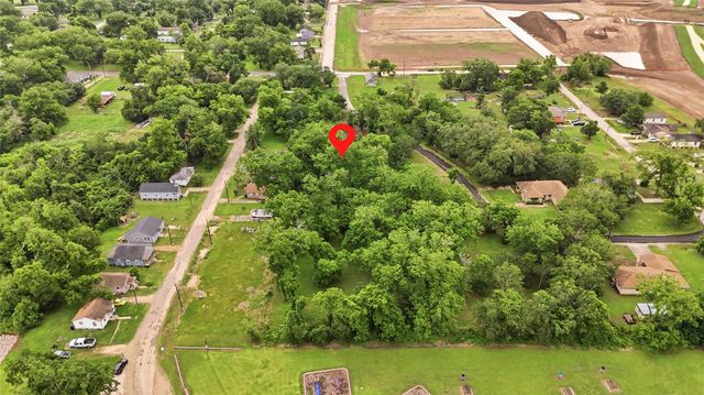 101 Outlar Road, Wharton, TX 77488