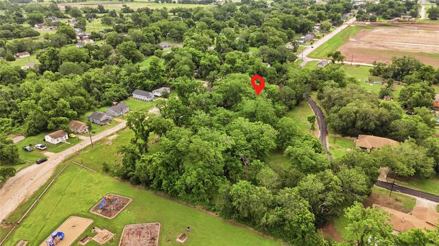 101 Outlar Road, Wharton, TX 77488
