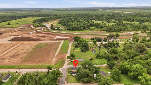 101 Outlar Road, Wharton, TX 77488
