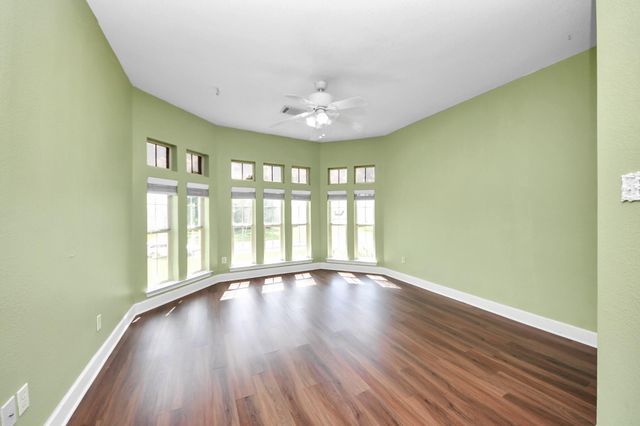 1904 Stonegrove Court, Pearland, TX 77581