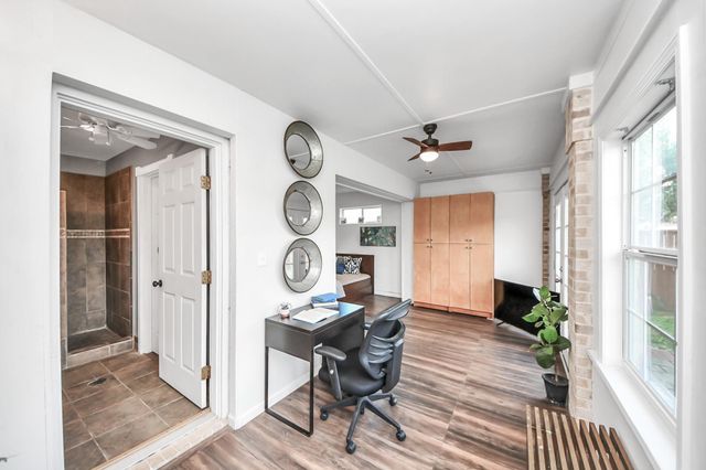 1904 Stonegrove Court, Pearland, TX 77581