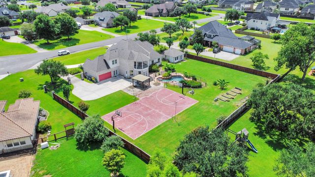 1904 Stonegrove Court, Pearland, TX 77581