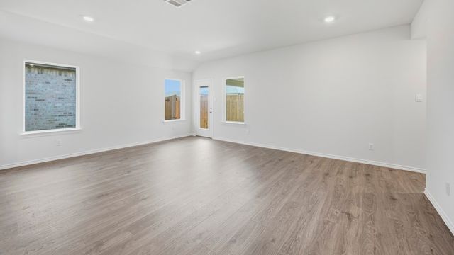 3244 Spaulding Drive, Paris, TX 75460