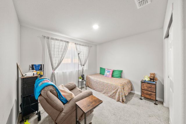 4176 Gossamer St, Roseville, CA 95747