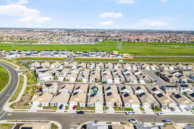 4176 Gossamer St, Roseville, CA 95747