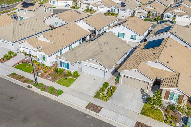 4176 Gossamer St, Roseville, CA 95747