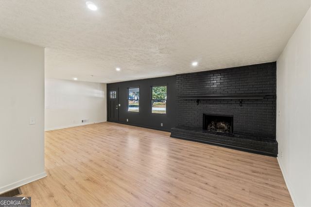 1791 Crestridge Circle NW, Conyers, GA 30012