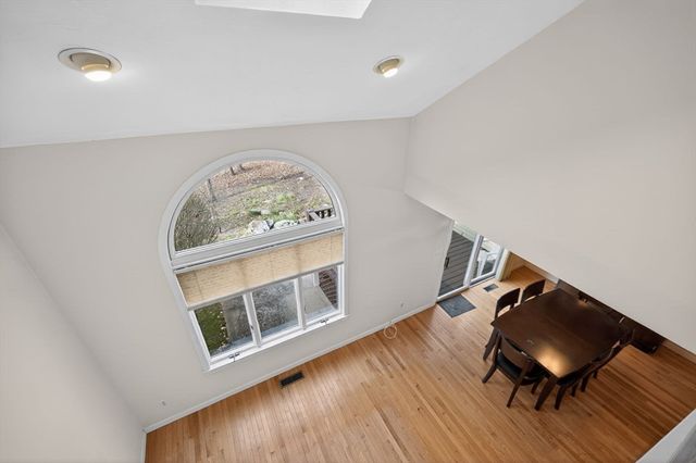 15 Poppasquash Rd 15, North Attleboro, MA 02760