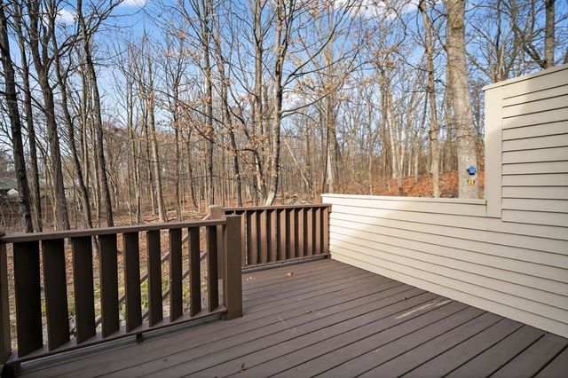 15 Poppasquash Rd 15, North Attleboro, MA 02760