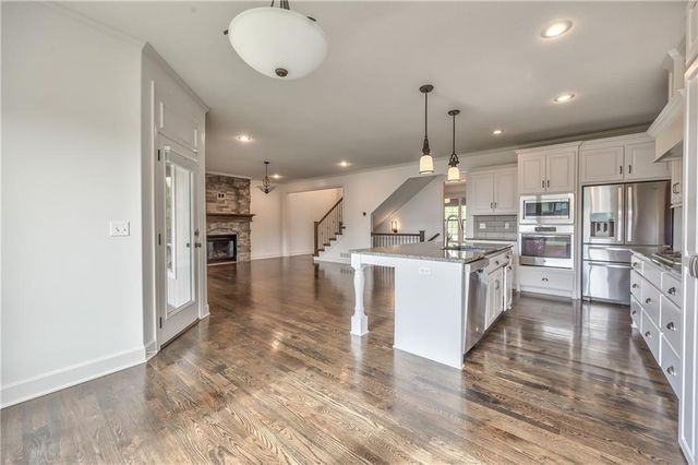 14017 HASKINS Street, Overland Park, KS 66221