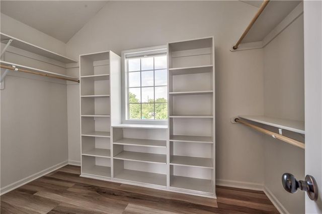 14017 HASKINS Street, Overland Park, KS 66221