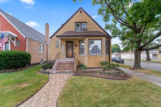 5300 S Narragansett Avenue, Chicago, IL 60638