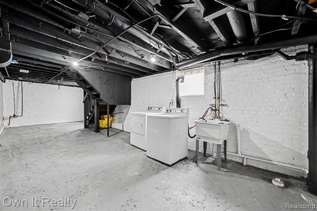44 Maple Street, River Rouge, MI 48218