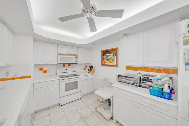 1149 HILLSBORO MILE 307, Hillsboro Beach, FL 33062