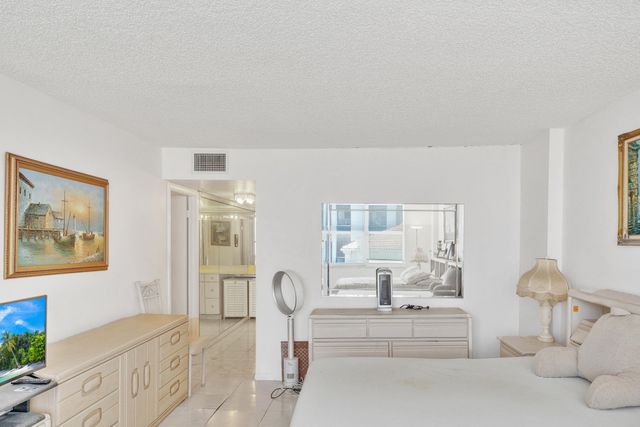 1149 HILLSBORO MILE 307, Hillsboro Beach, FL 33062