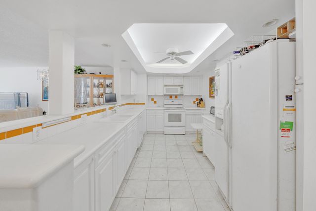 1149 HILLSBORO MILE 307, Hillsboro Beach, FL 33062