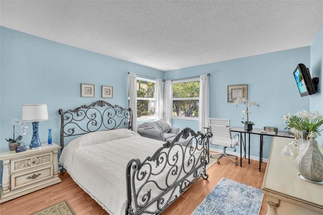3910 Inverrary Boulevard 308-B, Lauderhill, FL 33319