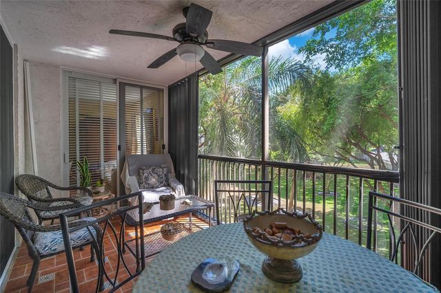 3910 Inverrary Boulevard 308-B, Lauderhill, FL 33319