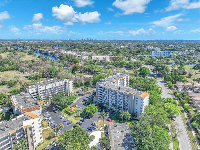 3910 Inverrary Boulevard 308-B, Lauderhill, FL 33319