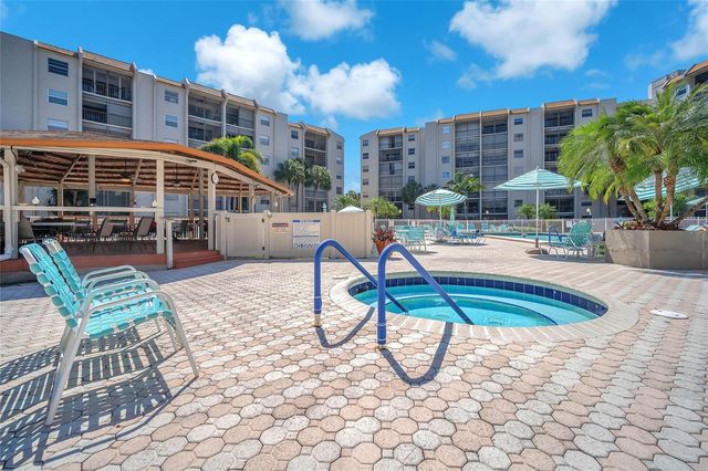 3910 Inverrary Boulevard 308-B, Lauderhill, FL 33319
