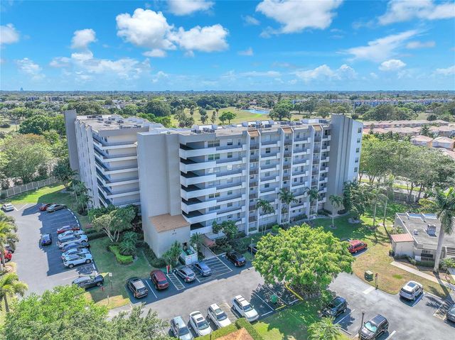 3910 Inverrary Boulevard 308-B, Lauderhill, FL 33319