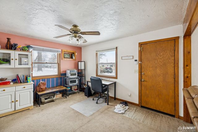 6943 Platte Avenue, Lincoln, NE 68507