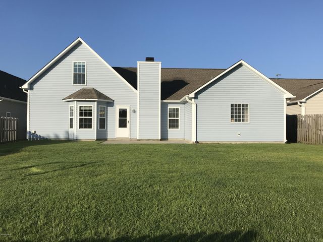 404 Amaryllis Lane, Holly Ridge, NC 28445