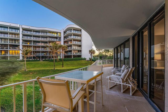 3400 S Ocean Boulevard 1gii, Palm Beach, FL 33480