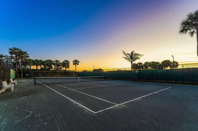 3400 S Ocean Boulevard 1gii, Palm Beach, FL 33480