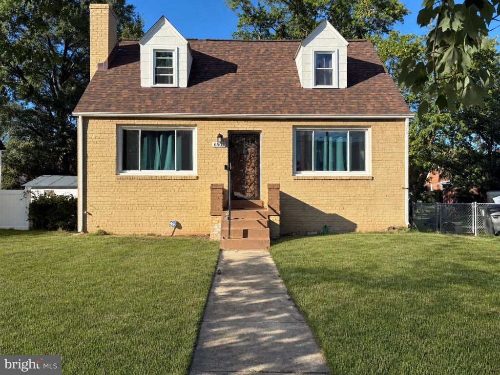 6502 HANSFORD ST, District Heights, MD 20747