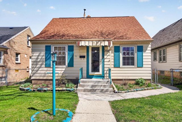 3724 37th STREET, Milwaukee, WI 53216