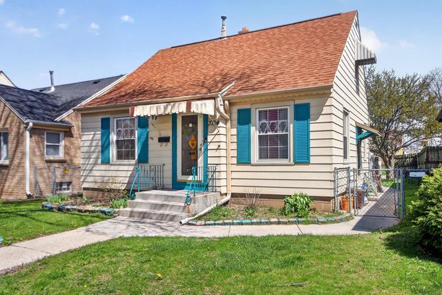 3724 37th STREET, Milwaukee, WI 53216