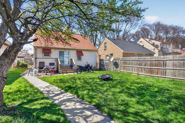 3724 37th STREET, Milwaukee, WI 53216