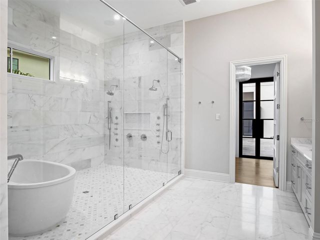 9316 GLADYS GARDEN CT, Windermere, FL 34786