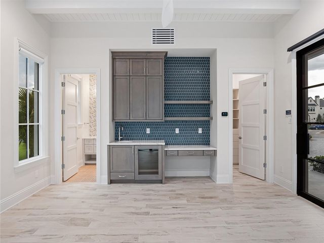 9316 GLADYS GARDEN CT, Windermere, FL 34786