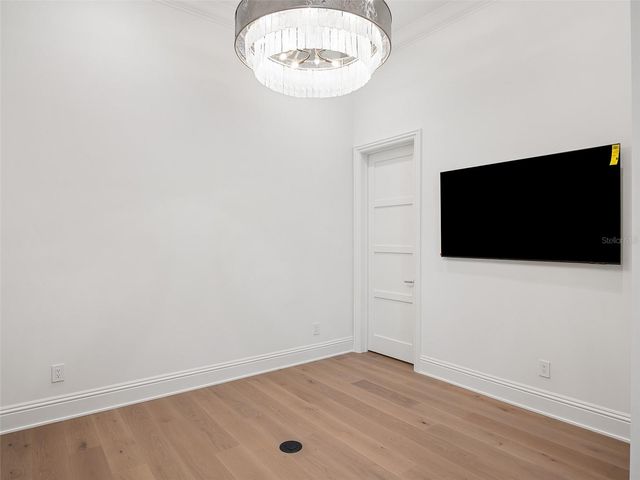 9316 GLADYS GARDEN CT, Windermere, FL 34786
