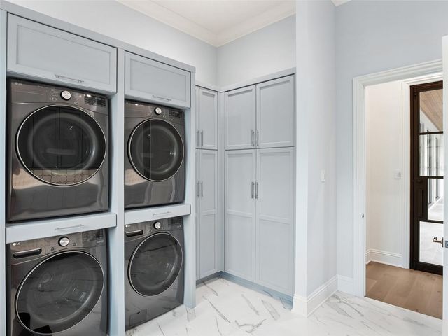 9316 GLADYS GARDEN CT, Windermere, FL 34786