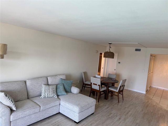 925 N HALIFAX AVENUE 102, Daytona Beach, FL 32118