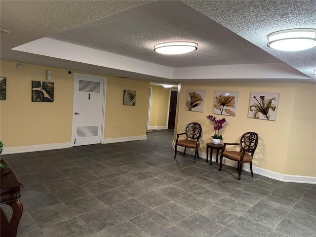 925 N HALIFAX AVENUE 102, Daytona Beach, FL 32118