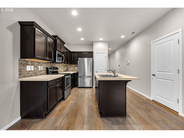 13105 Ne 56TH Cir, Vancouver, WA 98682