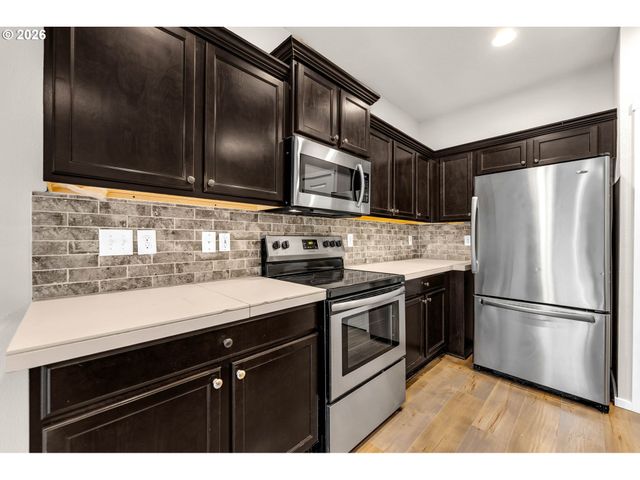 13105 Ne 56TH Cir, Vancouver, WA 98682