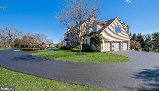 2916 WHITE TAIL CT, Doylestown, PA 18902