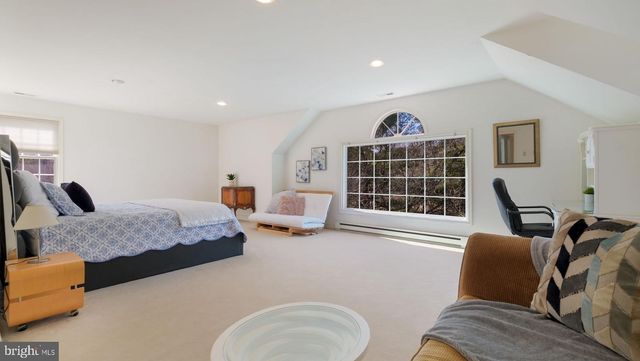 2916 WHITE TAIL CT, Doylestown, PA 18902