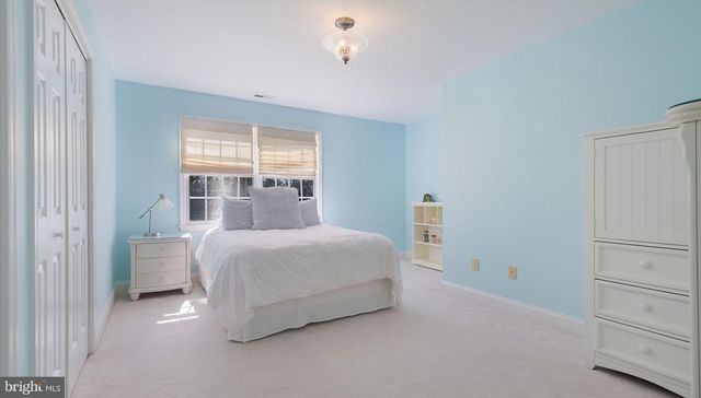 2916 WHITE TAIL CT, Doylestown, PA 18902