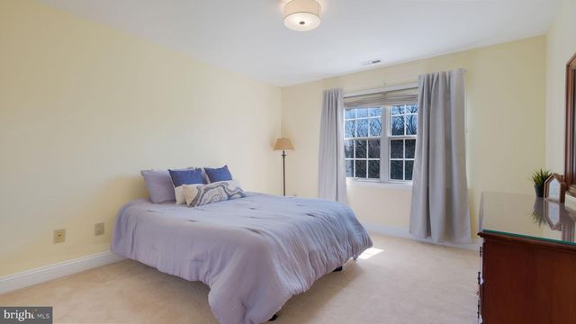 2916 WHITE TAIL CT, Doylestown, PA 18902