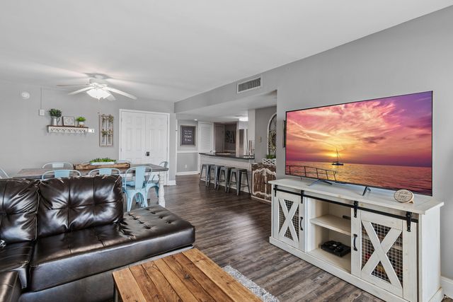 510 Gulf Shore Drive 607, Destin, FL 32541