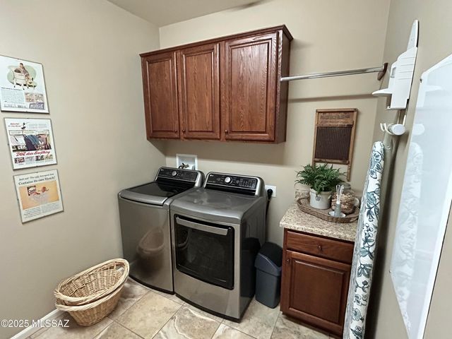 60520 E Arroyo Vista Drive, Oracle, AZ 85623