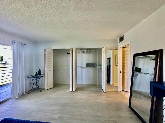 2070 Cornwall D, Boca Raton, FL 33434